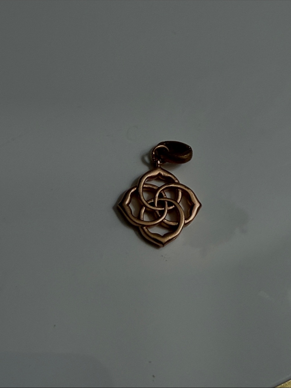 Kendra Scott Rose Gold Celtic Loop Pendant Charm Rare